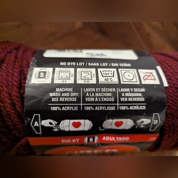 RED HEART SUPER SAVER CHUNKY Burgundy Claret. NET WT 6 oz 170 g - Picture 3 of 8